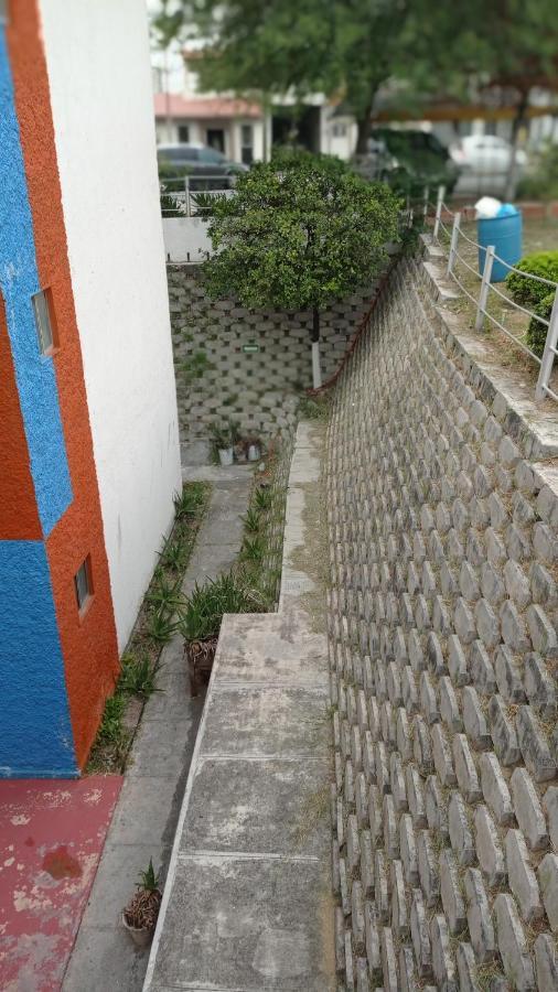 Confort Ejecutivo Lindavista 3* Guadalupe (Nuevo Leon)